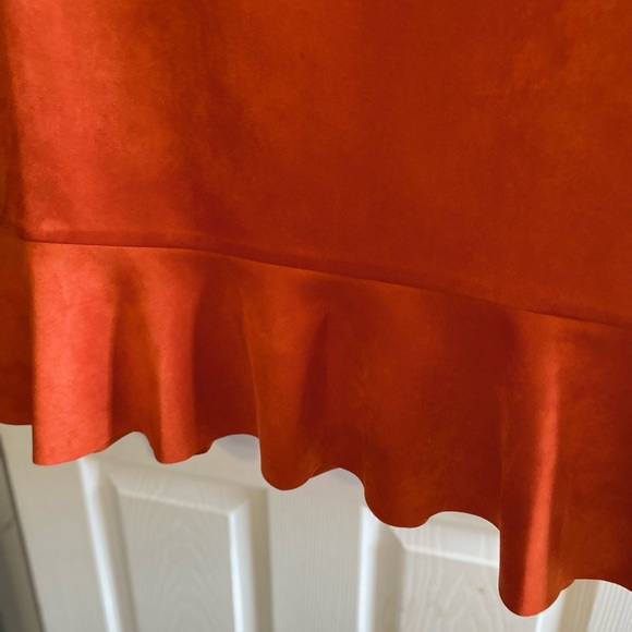 Moshita Couture 2pc Orange skirt set - Picture 9 of 11